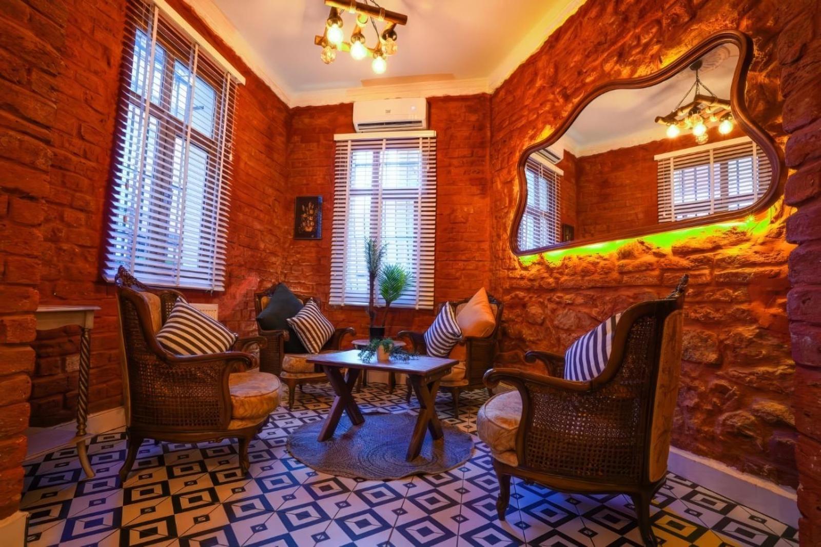 White Bolshoi Rooms Estambul Exterior foto