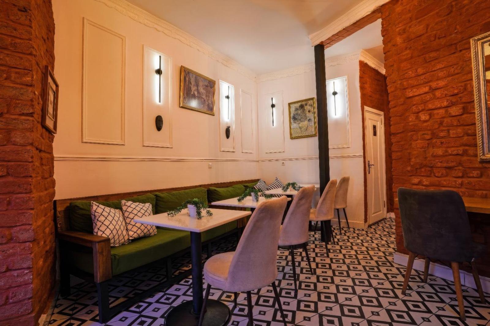 White Bolshoi Rooms Estambul Exterior foto
